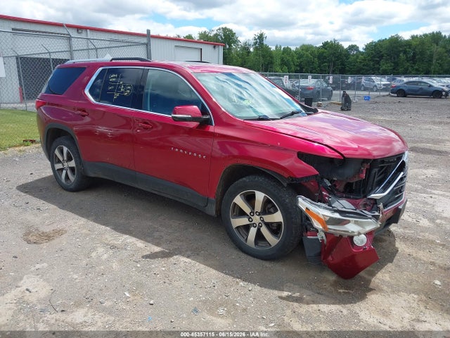 45357115 :رقم المزاد ، 1GNEVHKW0JJ162138 vin ، 2018 Chevrolet Traverse 3lt مزاد بيع