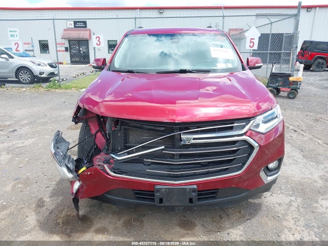 45357115 :رقم المزاد ، 1GNEVHKW0JJ162138 vin ، 2018 Chevrolet Traverse 3lt مزاد بيع