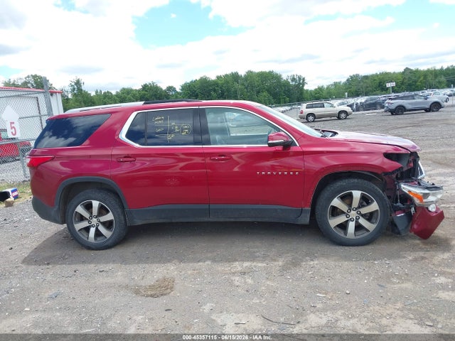 45357115 :رقم المزاد ، 1GNEVHKW0JJ162138 vin ، 2018 Chevrolet Traverse 3lt مزاد بيع
