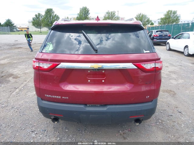 45357115 :رقم المزاد ، 1GNEVHKW0JJ162138 vin ، 2018 Chevrolet Traverse 3lt مزاد بيع