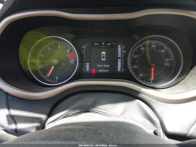 Продаж на аукціоні авто 2016 Jeep Cherokee Latitude, vin: 1C4PJMCB9GW100640, номер лоту: 45357124