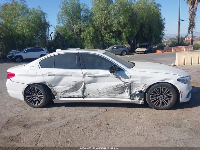 WBAJA9C57KB389432 BMW 530e Iperformance