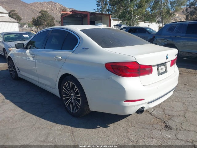 WBAJA9C57KB389432 BMW 530e Iperformance