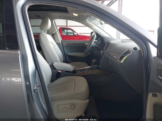 Продажа на аукционе авто 2010 Audi Q5 3.2 Premium, vin: WA1LKAFP3AA021772, номер лота: 45357173