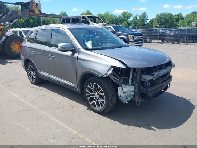 45357198 :رقم المزاد ، JA4AZ3A33JJ004568 vin ، 2018 Mitsubishi Outlander Sel مزاد بيع