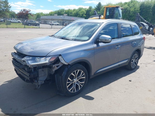 45357198 :رقم المزاد ، JA4AZ3A33JJ004568 vin ، 2018 Mitsubishi Outlander Sel مزاد بيع