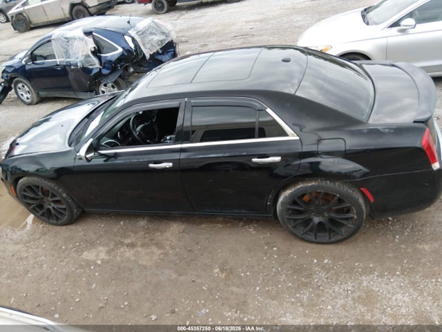 45357250 :رقم المزاد ، 2C3CCAPG7FH837480 vin ، 2015 Chrysler 300c Platinum مزاد بيع