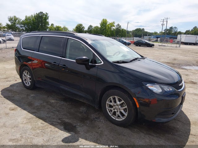 Auction sale of the 2020 Chrysler Voyager Lxi, vin: 2C4RC1DG3LR185425, lot number: 45357251