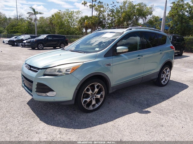 45357255 :رقم المزاد ، 1FMCU0J96DUD33117 vin ، 2013 Ford Escape Titanium مزاد بيع