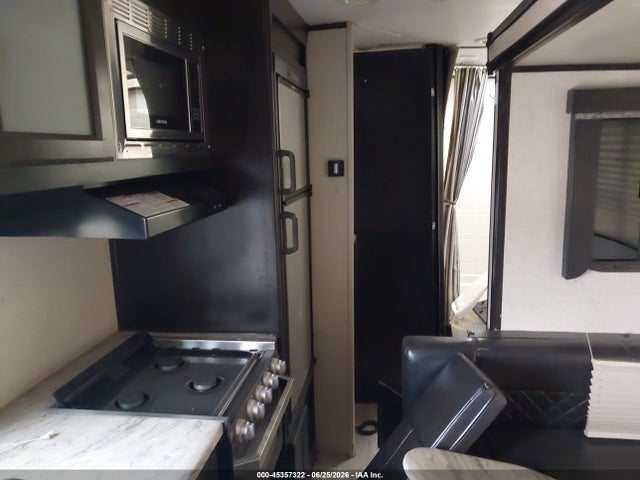 Продаж на аукціоні авто 2019 Forest River Other, vin: 5ZT2SBPB3KS033845, номер лоту: 45357322