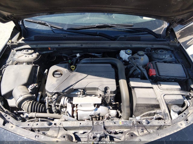 1G1ZD5ST4RF170011 Chevrolet Malibu Fwd 1lt