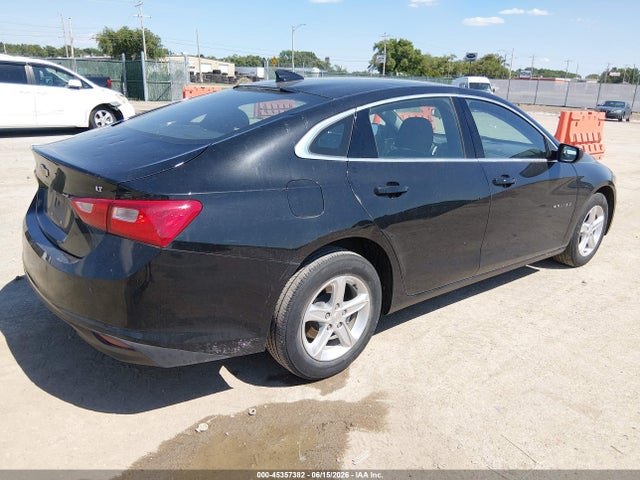 1G1ZD5ST4RF170011 Chevrolet Malibu Fwd 1lt