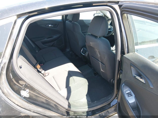 1G1ZD5ST4RF170011 Chevrolet Malibu Fwd 1lt