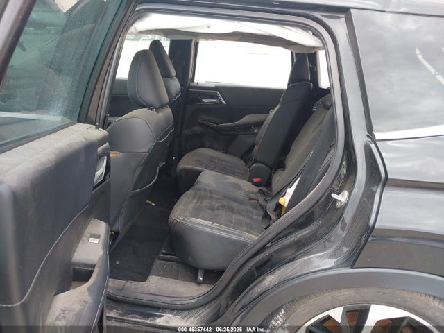 45357442 :رقم المزاد ، JA4J3UA83NZ089860 vin ، 2022 Mitsubishi Outlander Black Edition 2wd/se 2.5 2wd/se Launch Edition 2wd مزاد بيع