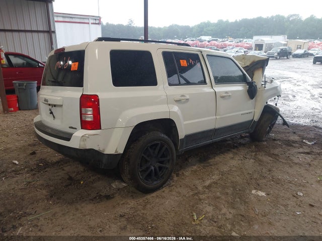 1C4NJPBA8HD120103 Jeep Patriot Sport Fwd