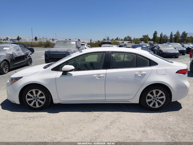 Toyota COROLLA LE 2022 JTDEPMAE0N3015901 Image 14