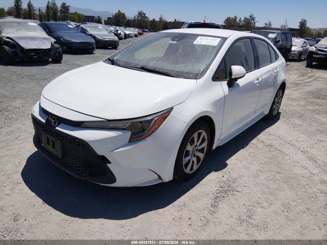 Toyota COROLLA LE 2022 JTDEPMAE0N3015901 Image 2