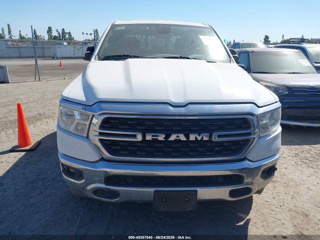 1C6SRFMT2RN157803 RAM 1500 Big Horn 4x4 6&#039;4 Box