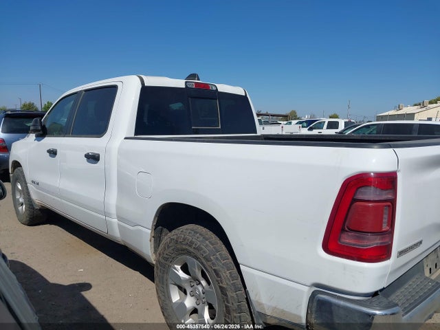 1C6SRFMT2RN157803 RAM 1500 Big Horn 4x4 6&#039;4 Box