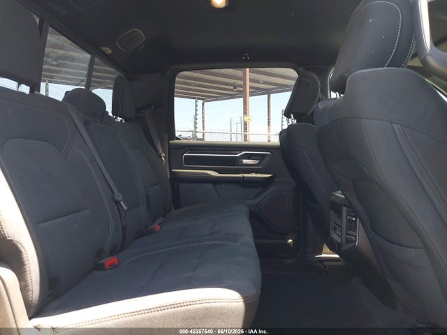 1C6SRFMT2RN157803 RAM 1500 Big Horn 4x4 6&#039;4 Box