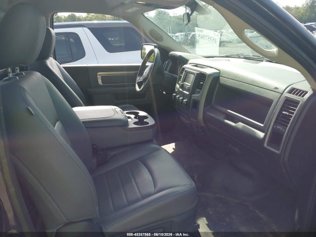 Продаж на аукціоні авто 2018 Ram 1500 Tradesman  4x2 8' Box, vin: 3C6JR6DG8JG323575, номер лоту: 45357565