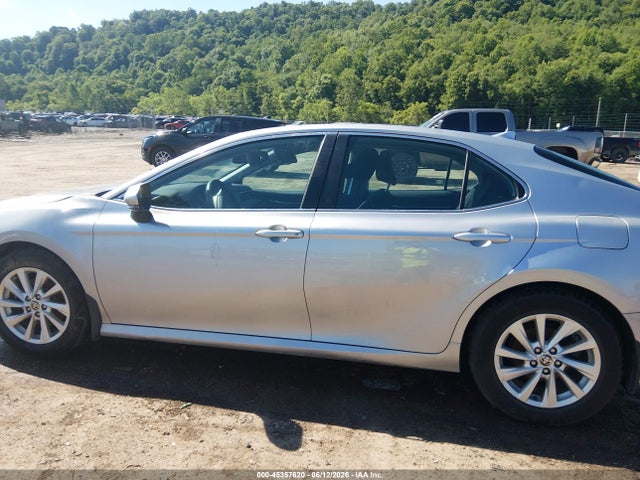 Продаж на аукціоні авто 2021 Toyota Camry Le Awd, vin: 4T1R11BK0MU022485, номер лоту: 45357620