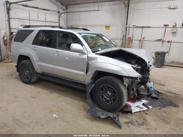 Продажа на аукционе авто 2005 Toyota 4runner Limited, vin: JTEBT17R450050347, номер лота: 45357646