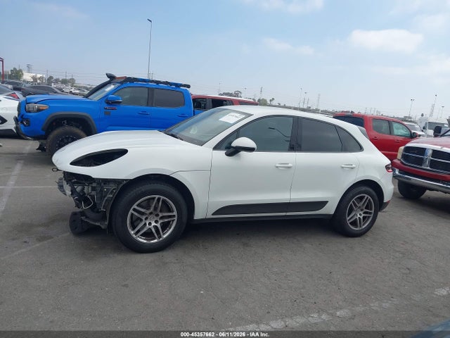 45357662 :رقم المزاد ، WP1AA2A55JLB11018 vin ، 2018 Porsche Macan Sport Edition مزاد بيع