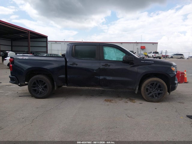 45357692 :رقم المزاد ، 1GCPDBEK2NZ605424 vin ، 2022 Chevrolet Silverado 1500 4wd  Short Bed Custom مزاد بيع