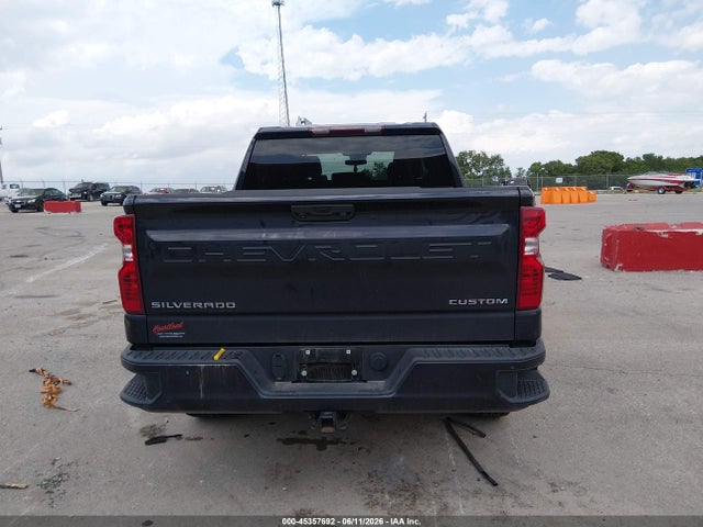 45357692 :رقم المزاد ، 1GCPDBEK2NZ605424 vin ، 2022 Chevrolet Silverado 1500 4wd  Short Bed Custom مزاد بيع