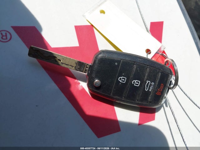 Продаж на аукціоні авто 2018 Kia Optima Lx, vin: 5XXGT4L32JG184831, номер лоту: 45357724