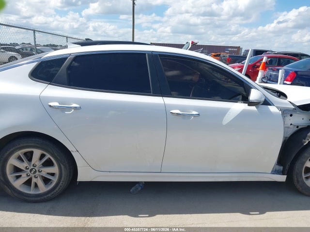 Продаж на аукціоні авто 2018 Kia Optima Lx, vin: 5XXGT4L32JG184831, номер лоту: 45357724