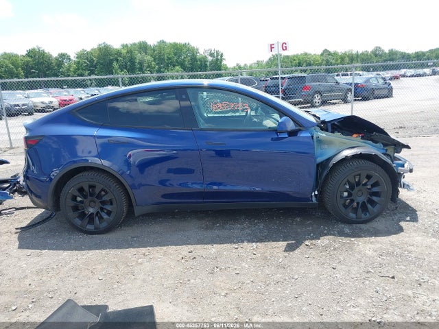 Продаж на аукціоні авто 2023 Tesla Model Y Awd/long Range Dual Motor All-wheel Drive, vin: 7SAYGDEE5PF692281, номер лоту: 45357753