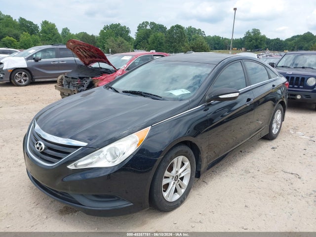 2014 Hyundai Sonata Gls მანქანა იყიდება აუქციონზე, vin: 5NPEB4AC7EH895397, აუქციონის ნომერი: 45357781