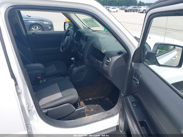 45357784 :رقم المزاد ، 1C4NJRFB8FD176814 vin ، 2015 Jeep Patriot Latitude مزاد بيع