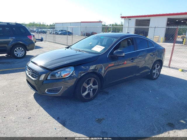 Aukcja sprzedaży 2013 Volvo S60 T5/t5 Platinum/t5 Premier/t5 Premier Plus, vin: YV1612FS4D2186139, numer aukcji: 45357795