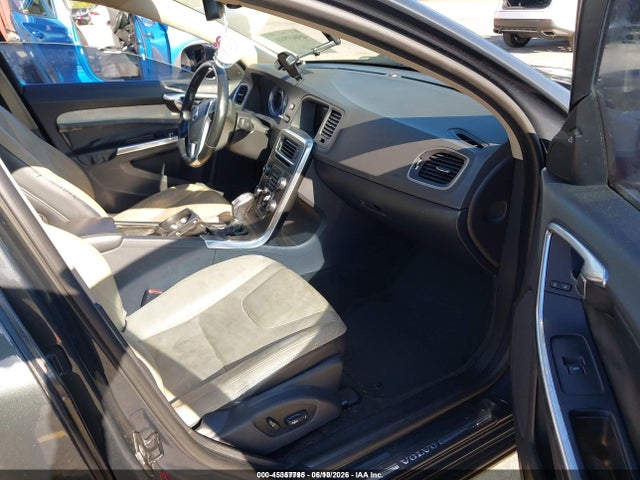 Aukcja sprzedaży 2013 Volvo S60 T5/t5 Platinum/t5 Premier/t5 Premier Plus, vin: YV1612FS4D2186139, numer aukcji: 45357795