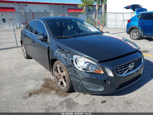 Aukcja sprzedaży 2013 Volvo S60 T5/t5 Platinum/t5 Premier/t5 Premier Plus, vin: YV1612FS4D2186139, numer aukcji: 45357795