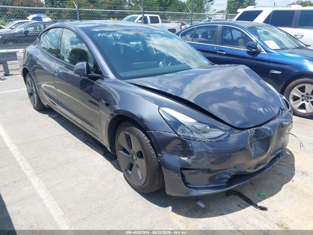 45357804 :رقم المزاد ، 5YJ3E1EA3NF343965 vin ، 2022 Tesla Model 3 Rear-wheel Drive مزاد بيع