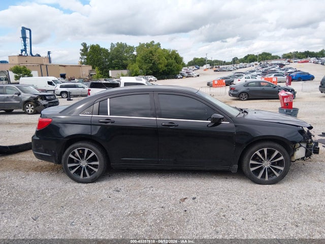Продаж на аукціоні авто 2013 Chrysler 200 Touring, vin: 1C3CCBBB6DN600453, номер лоту: 45357818