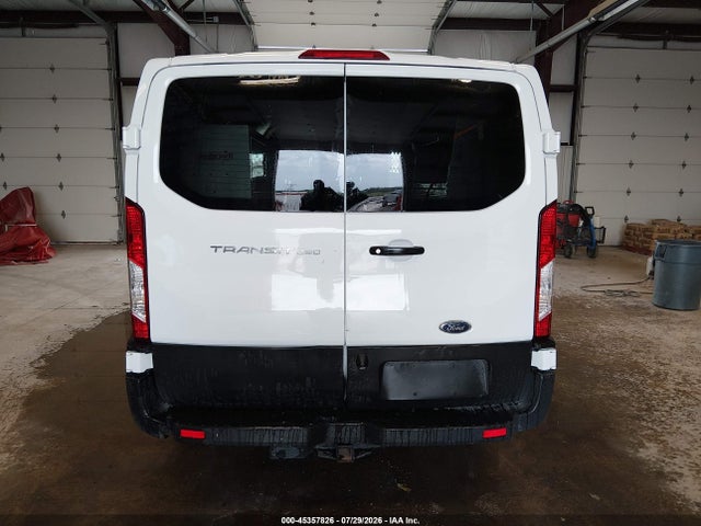 Ford Transit-250 2019 1FTYR1ZM9KKB32041 Image 17