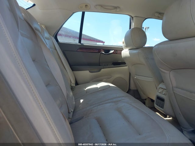 2001 Cadillac Deville Standard მანქანა იყიდება აუქციონზე, vin: 1G6KD54YX1U167067, აუქციონის ნომერი: 45357842