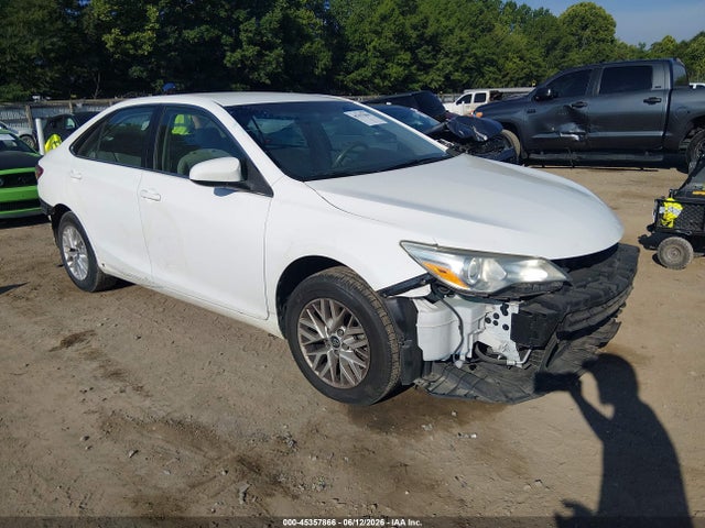 2017 Toyota Camry Le მანქანა იყიდება აუქციონზე, vin: 4T1BF1FK6HU665622, აუქციონის ნომერი: 45357866
