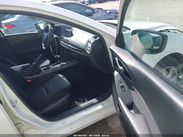Продаж на аукціоні авто 2014 Mazda Mazda3 I Sport, vin: 3MZBM1U71EM100703, номер лоту: 45357881