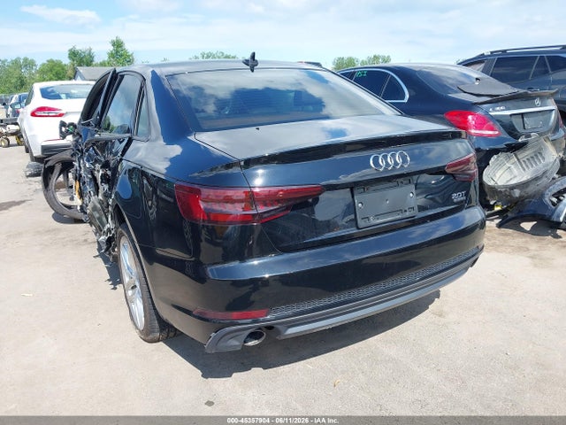 Aukcja sprzedaży 2017 Audi A4 Season Of Audi Premium, vin: WAUDNAF44HN050771, numer aukcji: 45357904