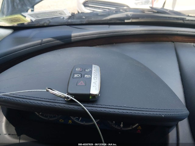 Продажа на аукционе авто 2014 Jaguar Xj Xjl Portfolio, vin: SAJWA2GZ3E8V60970, номер лота: 45357929