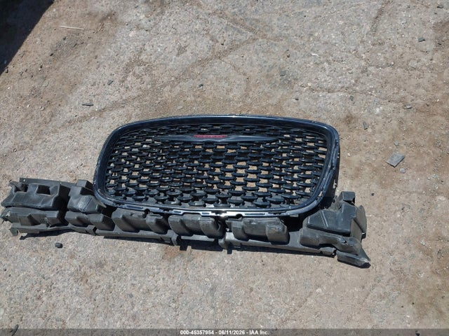 45357954 :رقم المزاد ، 2C3CCABG6MH636979 vin ، 2021 Chrysler 300 300s مزاد بيع