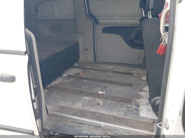 45357955 :رقم المزاد ، 2C4JRGAG6DR672073 vin ، 2013 Ram Cargo Tradesman مزاد بيع