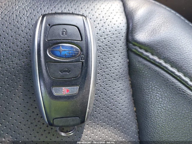 45357967 :رقم المزاد ، 4S4BSANCXG3281286 vin ، 2016 Subaru Outback 2.5i Limited مزاد بيع