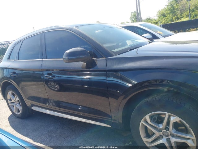 2018 Audi Q5 2.0t Premium მანქანა იყიდება აუქციონზე, vin: WA1ANAFY2J2009095, აუქციონის ნომერი: 45358009